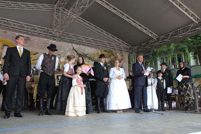 Zvoni pjesma zahvalnosti i radosti 